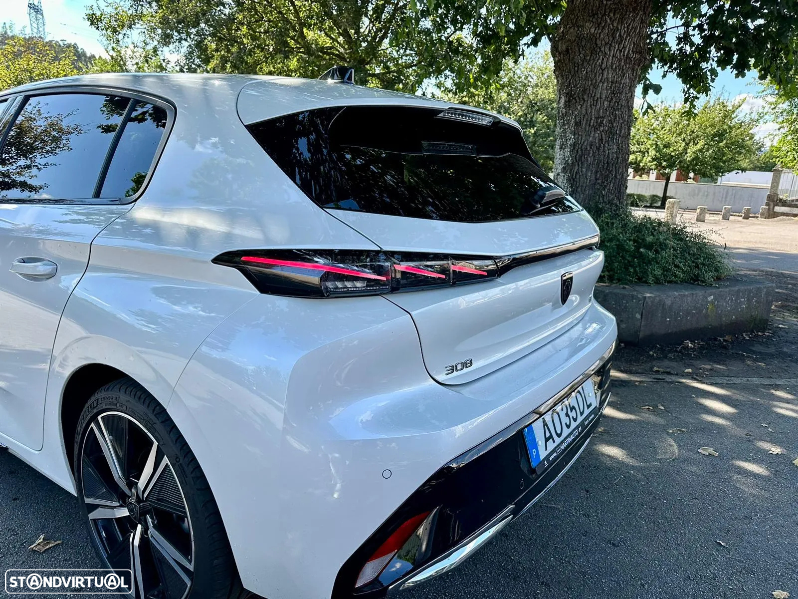 Peugeot 308 1.2 PureTech GT Pack EAT8 - 13