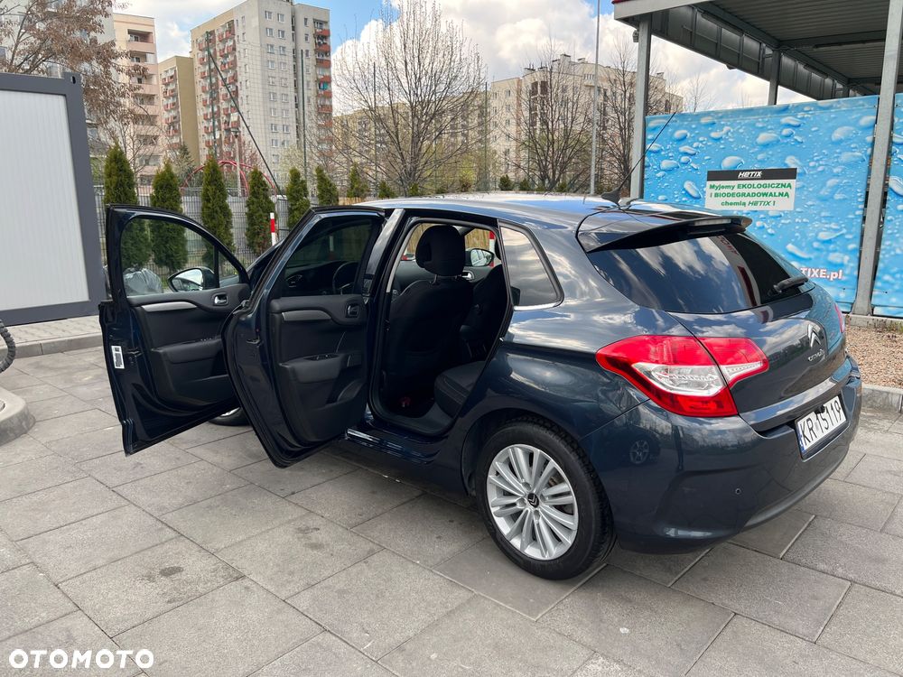 Citroën C4 - 11