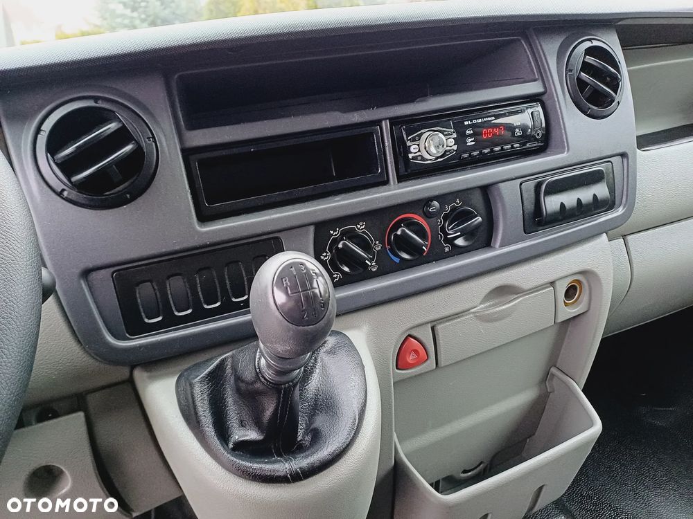 Renault Master - 33