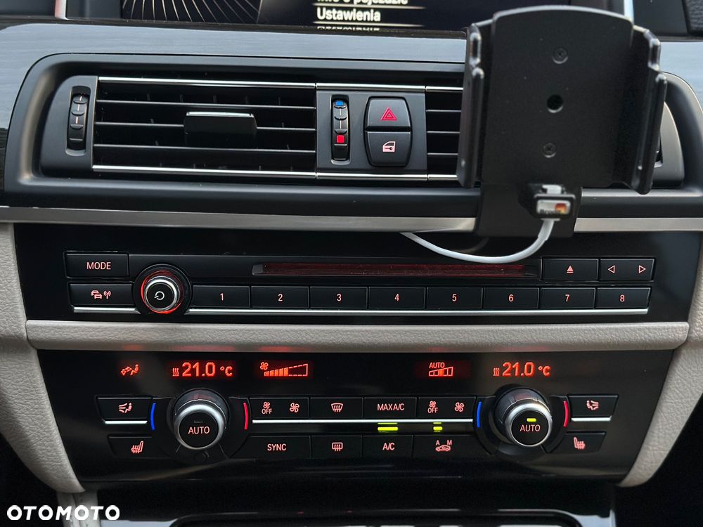 BMW Seria 5 520d Luxury Line - 19