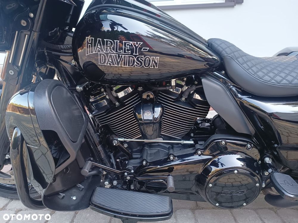 Harley-Davidson Touring Electra Glide - 16