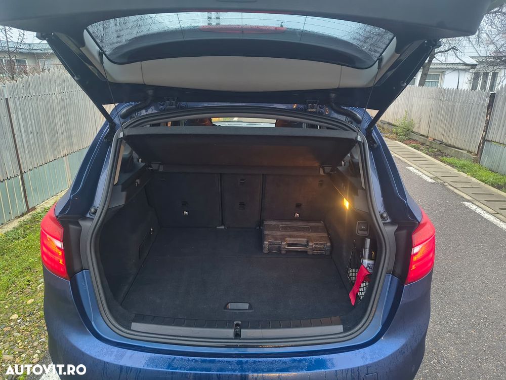 BMW Seria 2 218d xDrive - 3