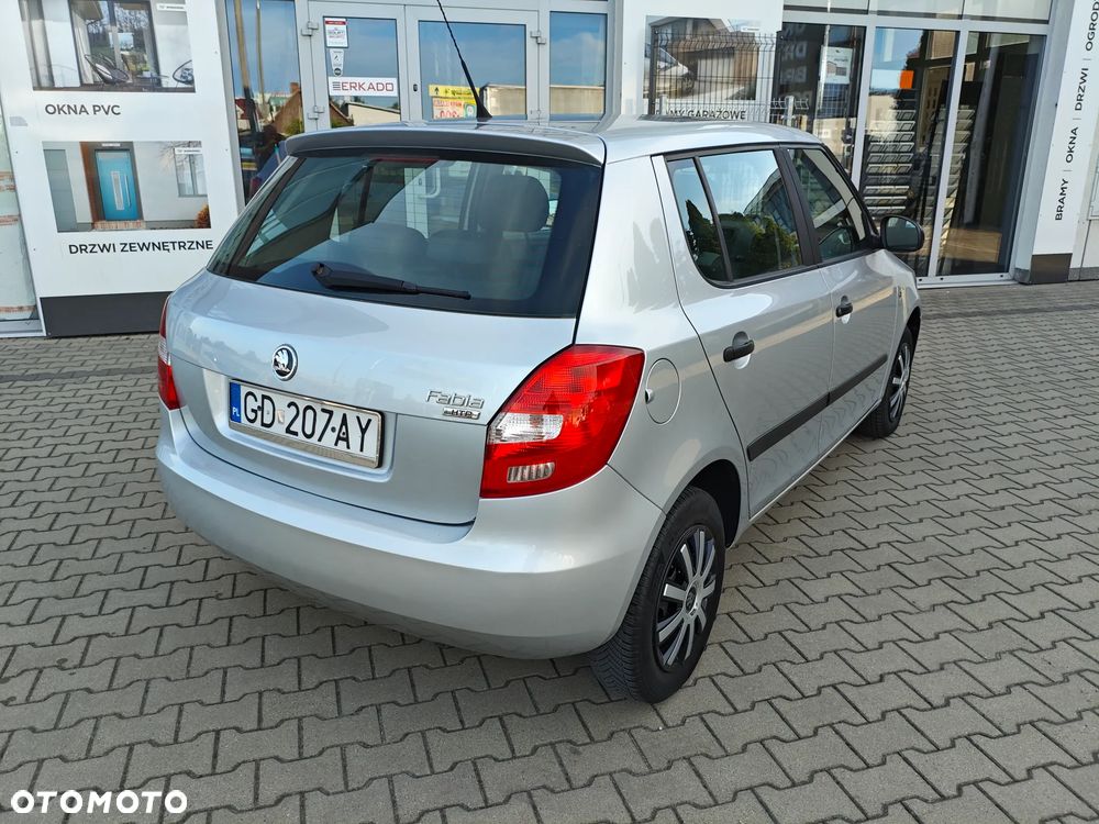 Skoda Fabia - 6