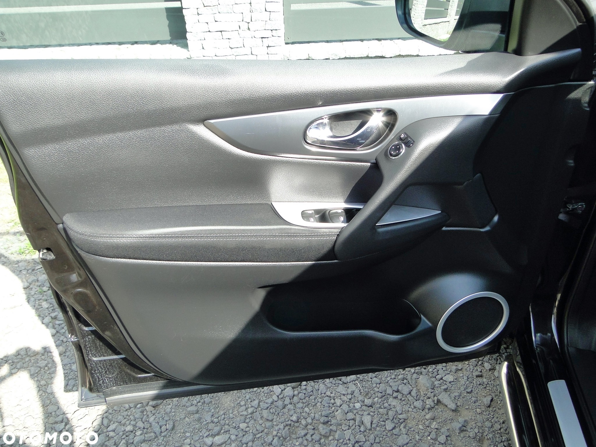 Nissan Qashqai 1.6 DIG-T N-Vision - 20