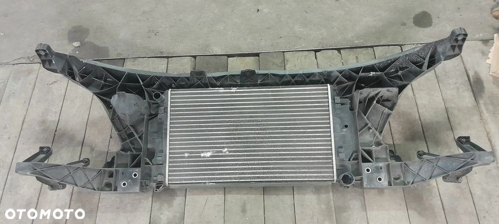MERCEDES SPRINTER W906 LIFT 2.2 CDI PRZEDNI PAS KOMPLET CHŁODNIC - 10
