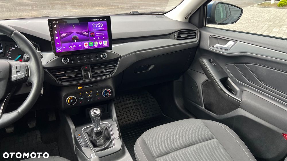 Ford Focus 1.0 EcoBoost Trend Edition - 14