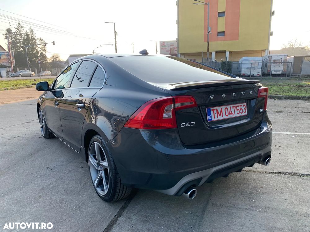 Volvo S60 D4 Summum - 3
