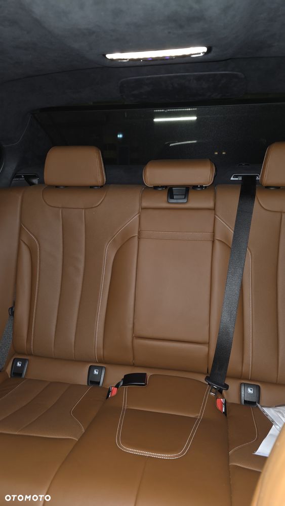 BMW M5 Standard - 18