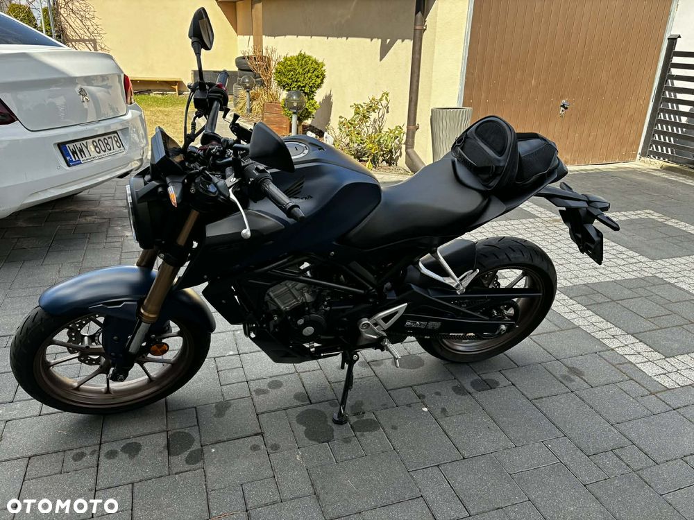Honda CB - 2