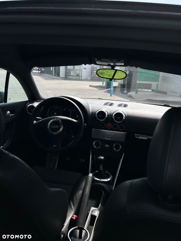 Audi TT Coupé 1.8T - 4