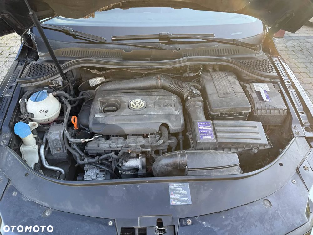 Volkswagen Passat 2.0 TSI Highline DSG - 17
