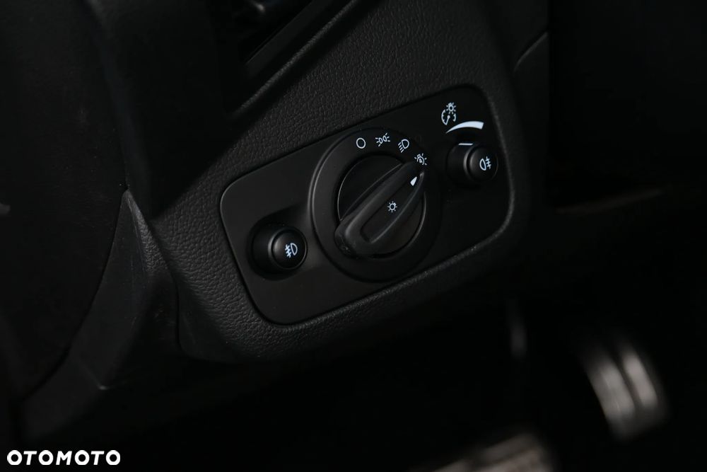 Ford Kuga 2.0 TDCi AWD ST-Line - 28