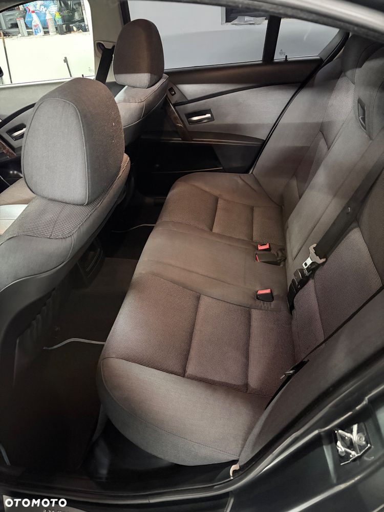 BMW Seria 5 - 10