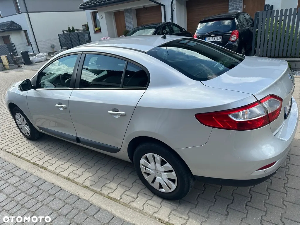 Renault Fluence 1.6 16V Expression - 6