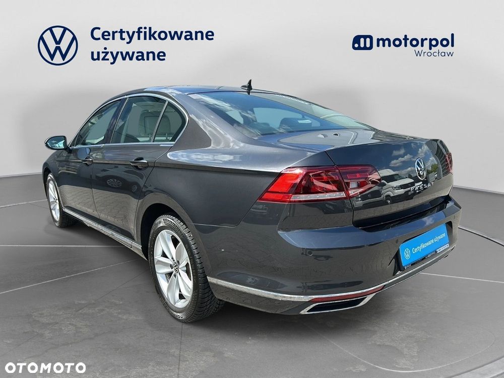 Volkswagen Passat 2.0 TDI EVO Elegance - 2