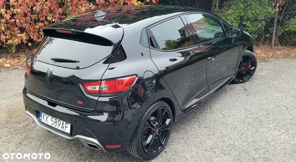 Renault Clio - 11