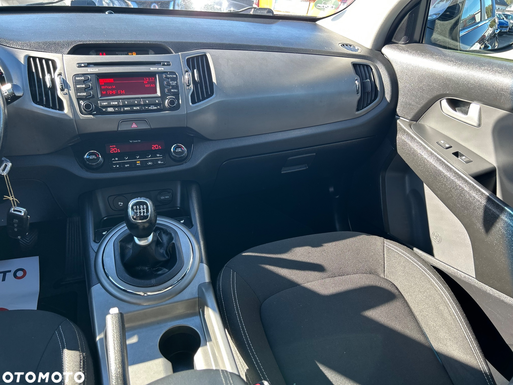 Kia Sportage 1.6 GDI 2WD Attract - 12