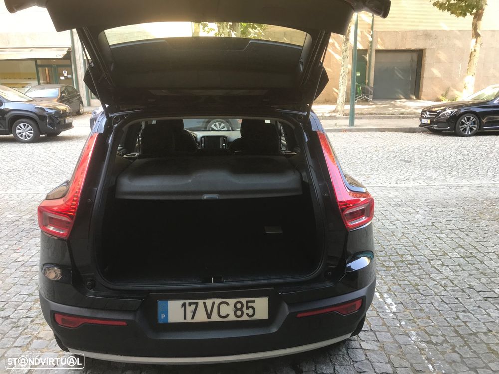 Volvo XC 40 1.5 T3 Tech Edition - 5