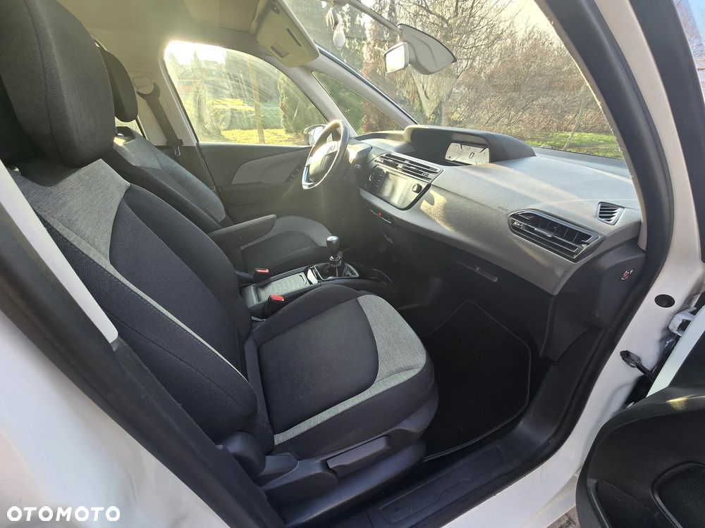Citroën C4 Grand Picasso e-HDi 115 Intensive - 16
