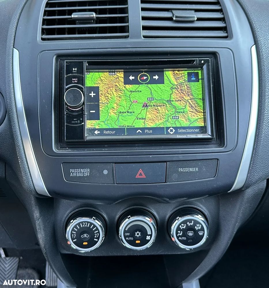 Mitsubishi ASX - 15
