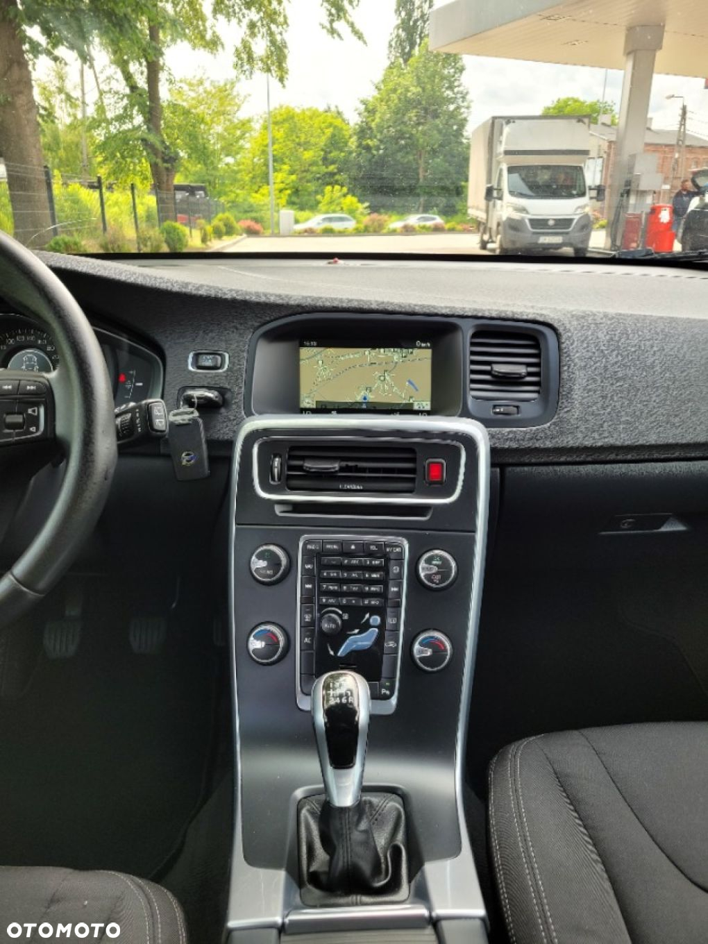 Volvo V60 D2 Summum - 20
