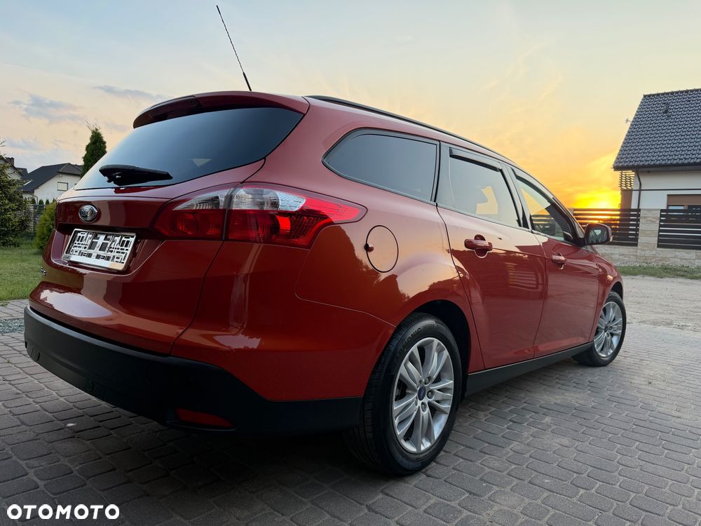 Ford Focus 1.6 Edition - 13