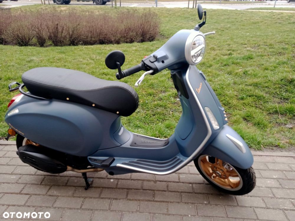 Vespa Primavera - 4