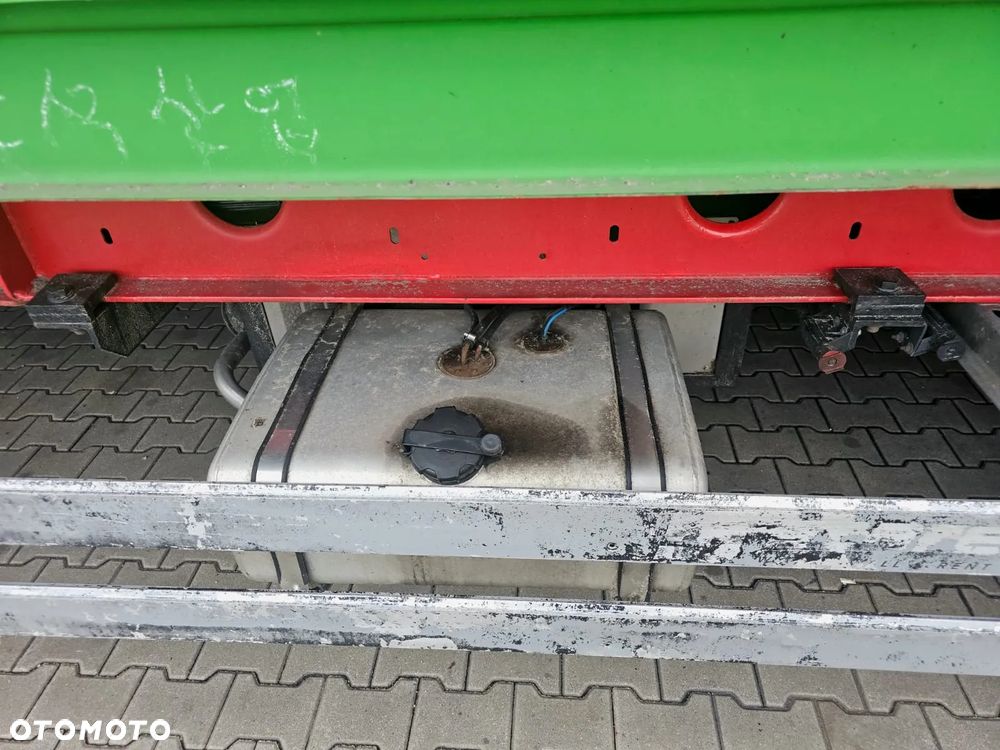Fliegl SDS 01 Naczepa z agregatem pod kontenery 40- stopowe - 10