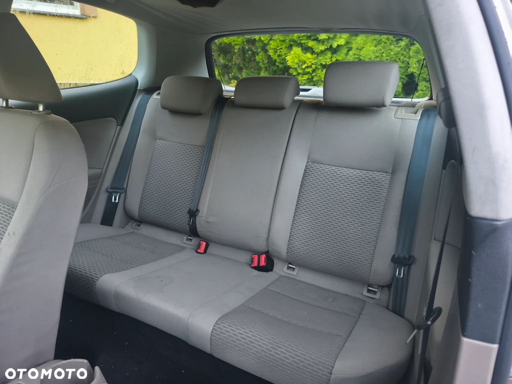 Volkswagen Golf - 13