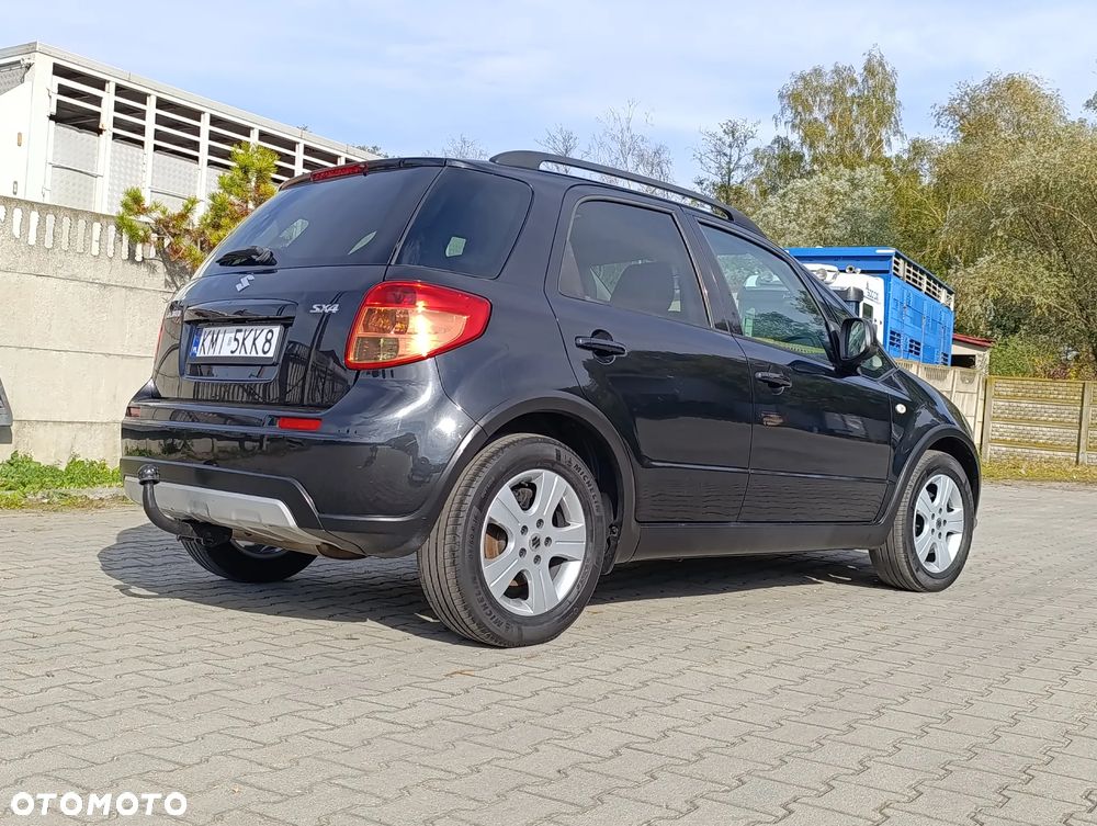 Suzuki SX4 1.6 GLX / Comfort - 24