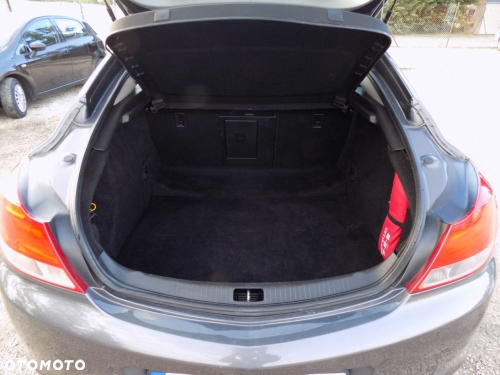 Opel Insignia - 9