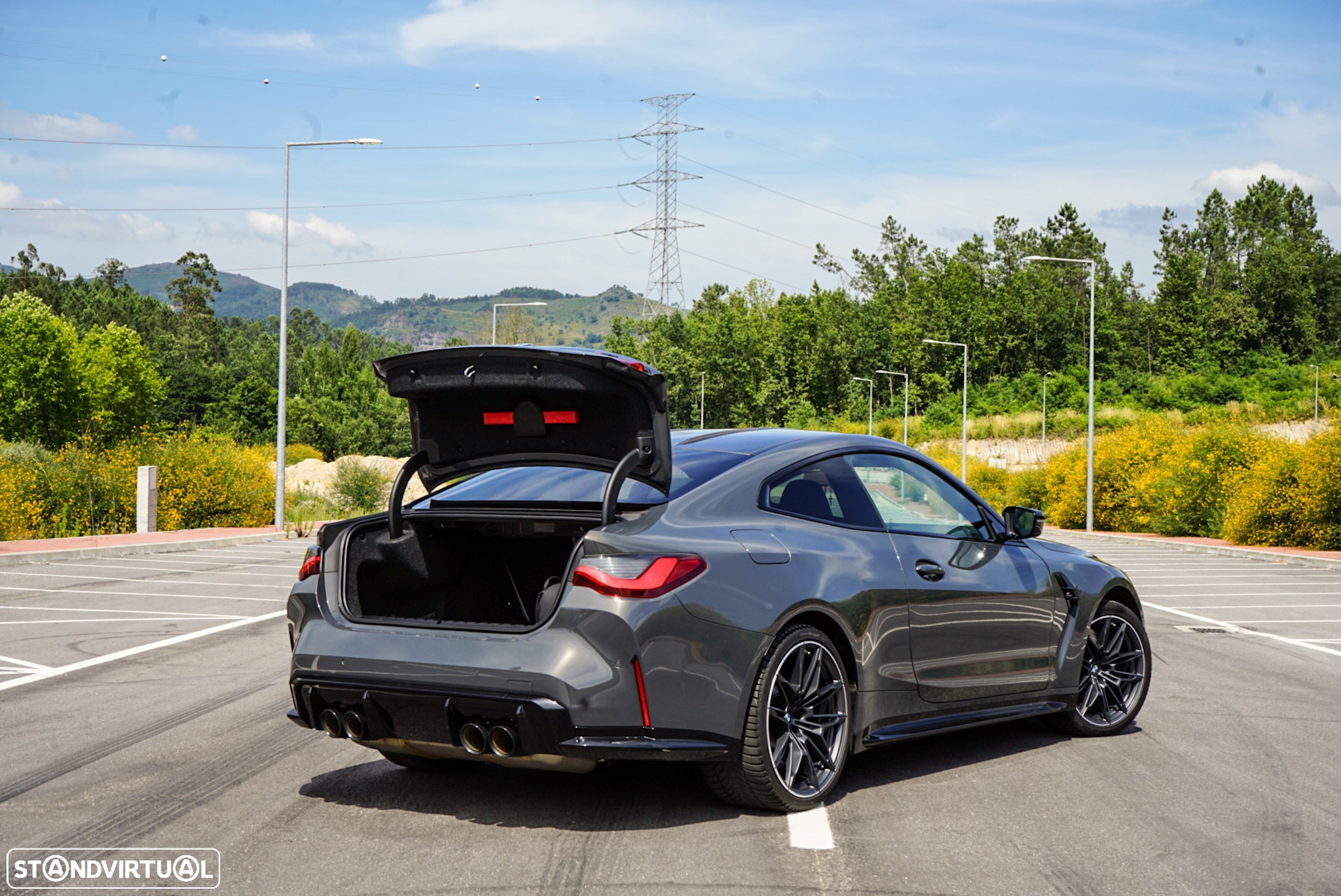 BMW M4 Competition M xDrive - 31