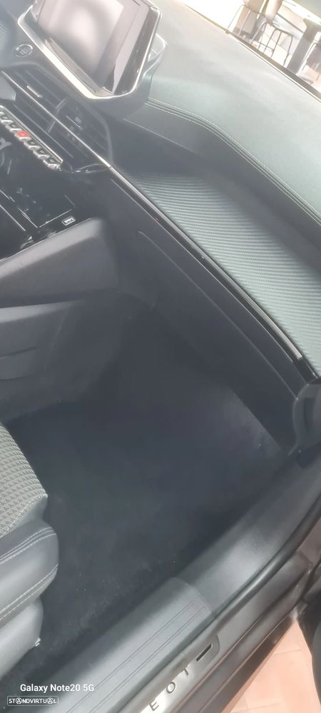 Peugeot 208 1.2 PureTech Allure Pack EAT8 - 16