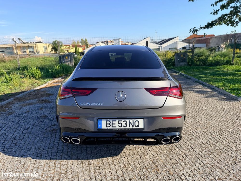 Mercedes-Benz CLA 250 e AMG Line - 15