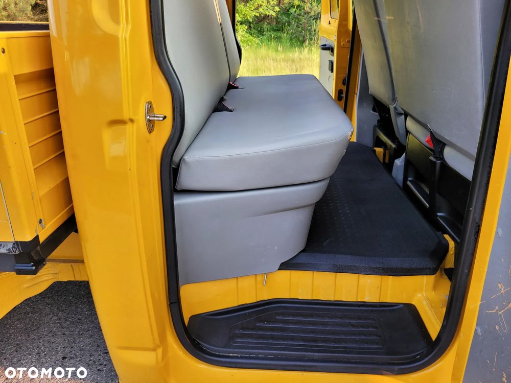 Volkswagen LT 35 Brygadówka 7 osób L2H2 - 16