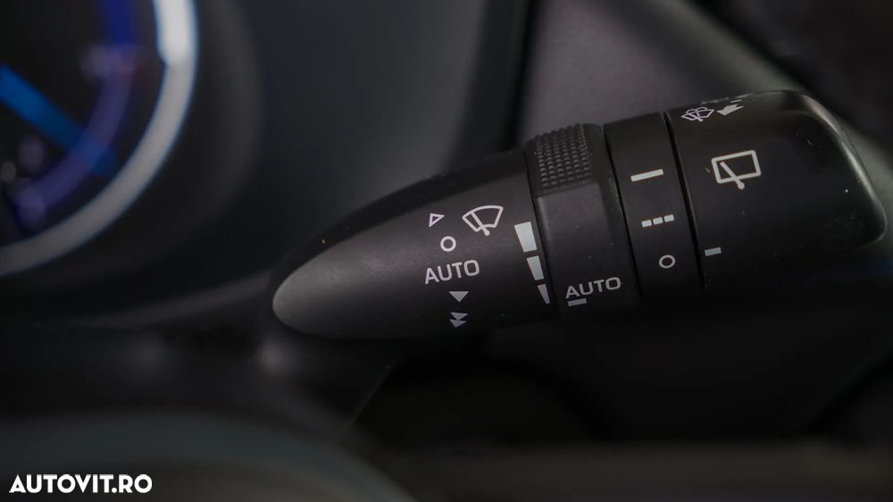 Toyota RAV4 2.5 Hybrid VVT-iE 4x4 Dynamic - 19