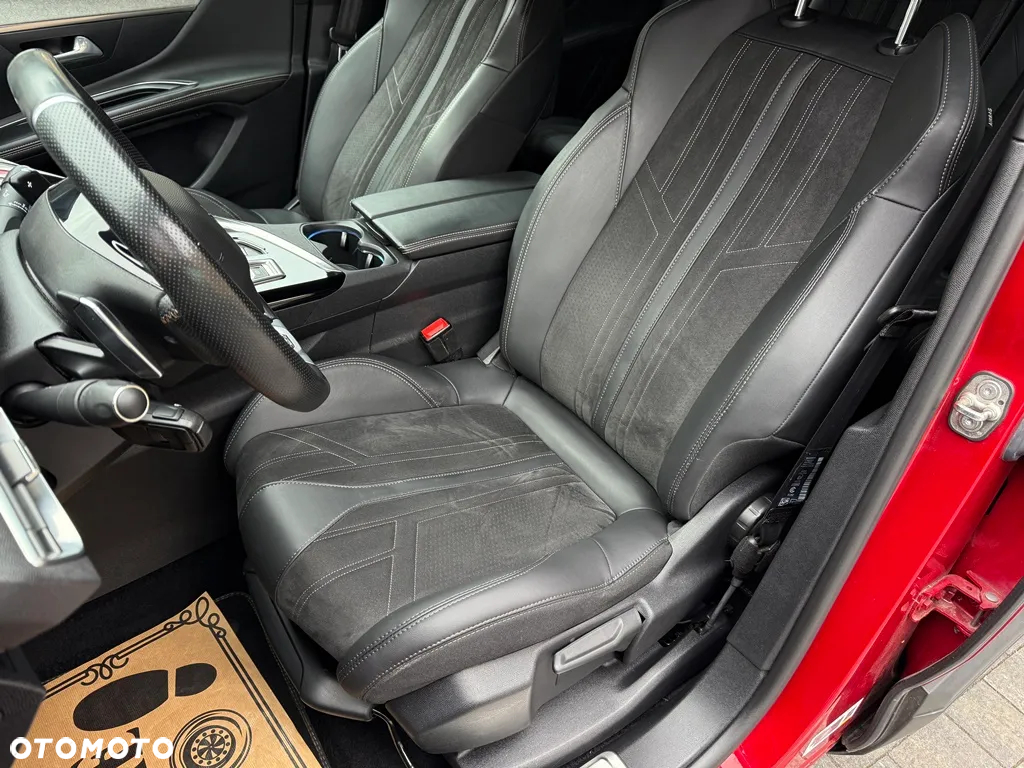 Peugeot 5008 1.5 BlueHDi GT S&S EAT8 - 33