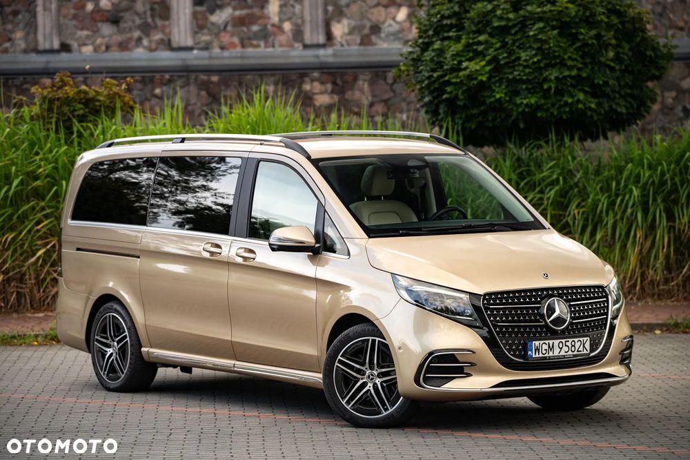 Mercedes-Benz Klasa V 300 d 4-Matic 9G-Tronic Avantgarde (długi) - 10