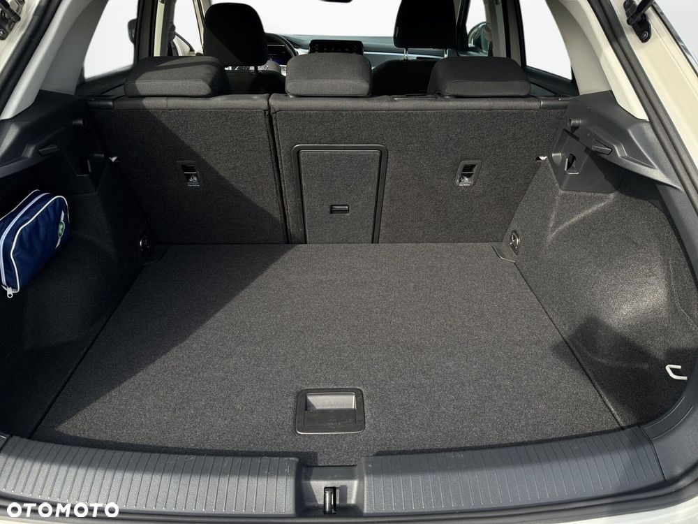 Volkswagen T-Roc 1.5 TSI Life DSG - 26