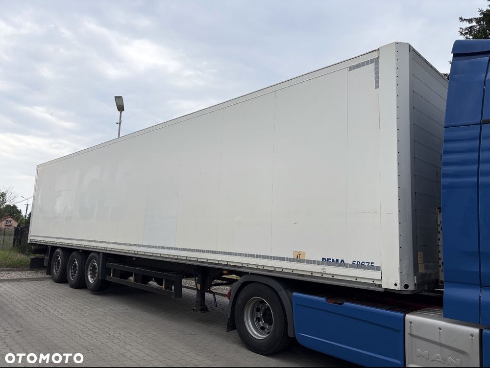Schmitz Cargobull SKO24 - 1