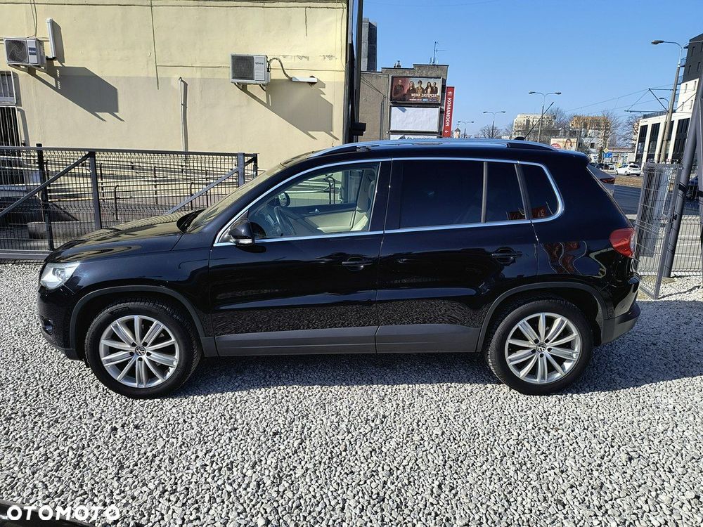 Volkswagen Tiguan 2.0 TDI DPF 4Motion BlueMotion Technology Exclusive - 10