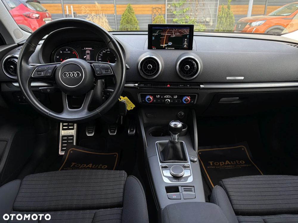 Audi A3 Sportback 2.0 TDI (clean diesel) Ambiente - 34