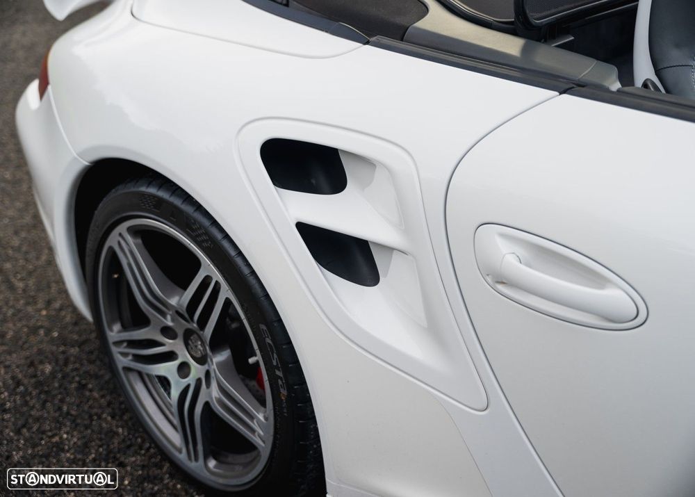 Porsche 911 (997) Turbo Cabriolet - 19