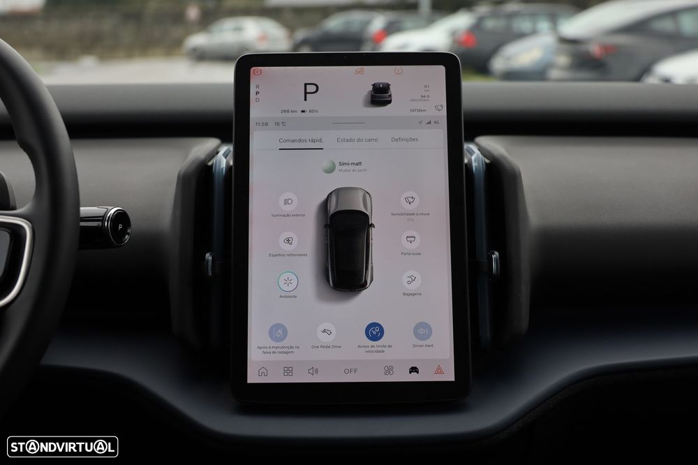 Volvo EX30 51 kWh Single Motor Plus - 26