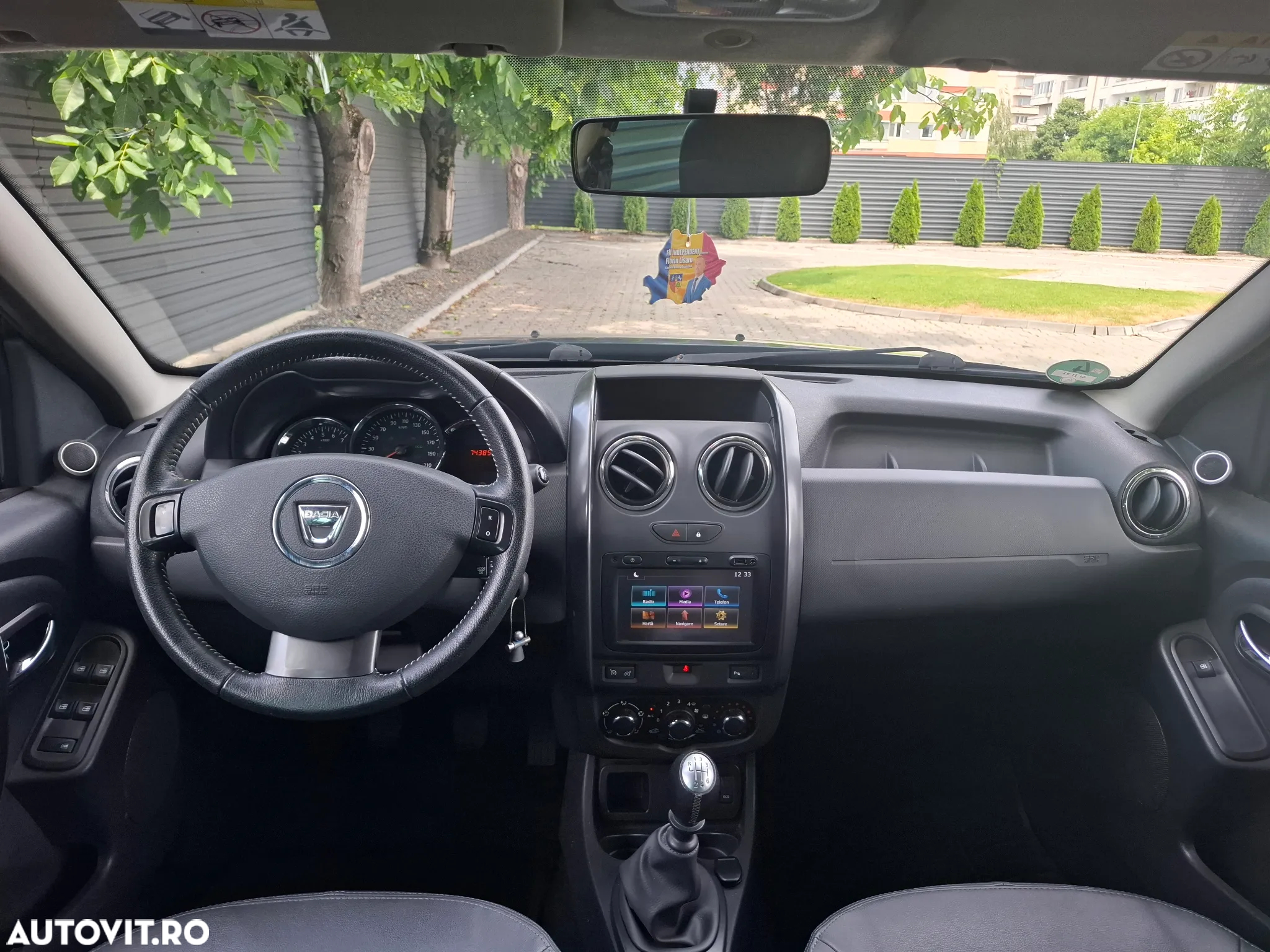 Dacia Duster 1.2 TCe 4x2 Laureate - 8