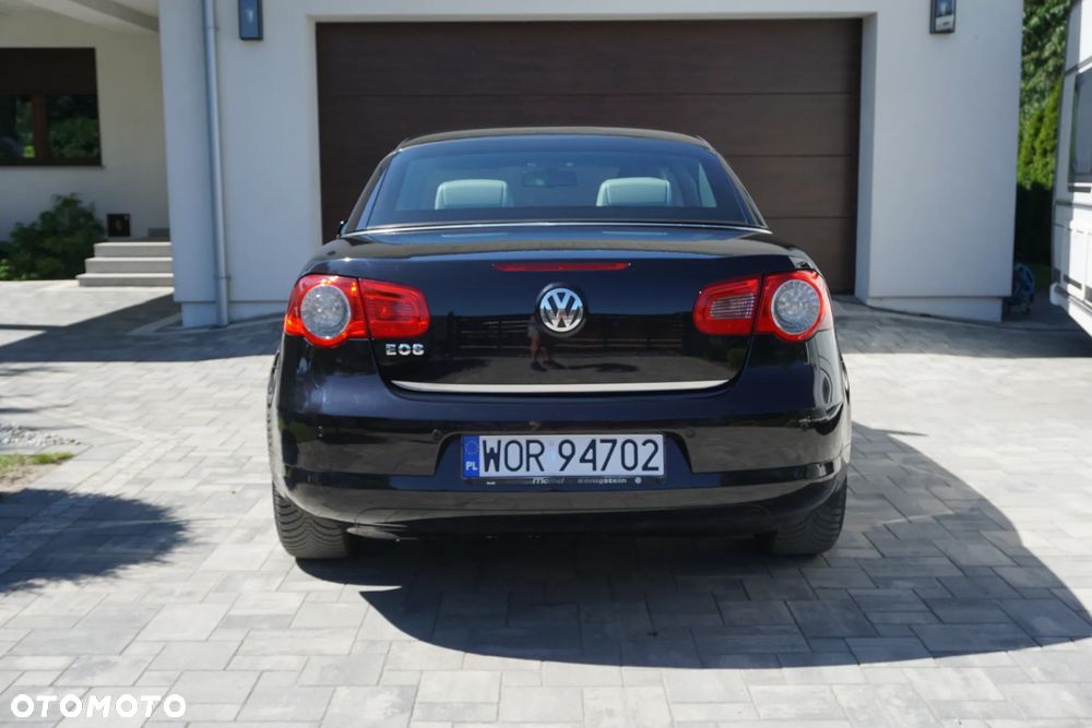 Volkswagen Eos 2.0 FSI Individual Chrom - 12