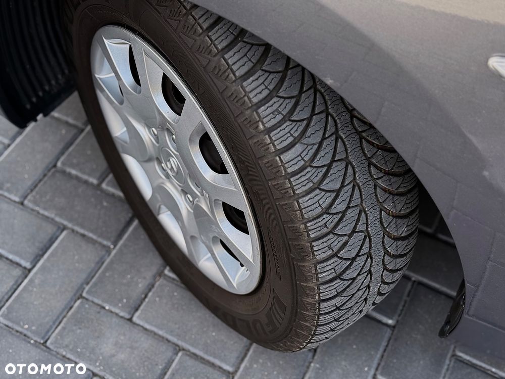 Hyundai i30 1.4 Comfort - 24