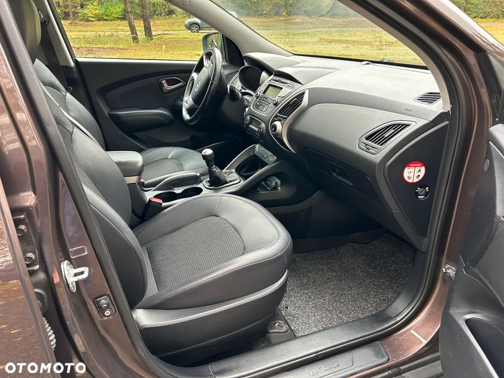 Hyundai ix35 - 12