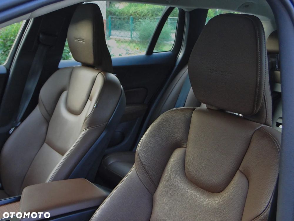 Volvo V60 D4 AWD Geartronic Inscription - 23