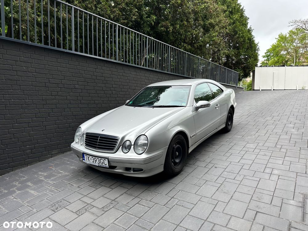 Mercedes-Benz CLK - 1